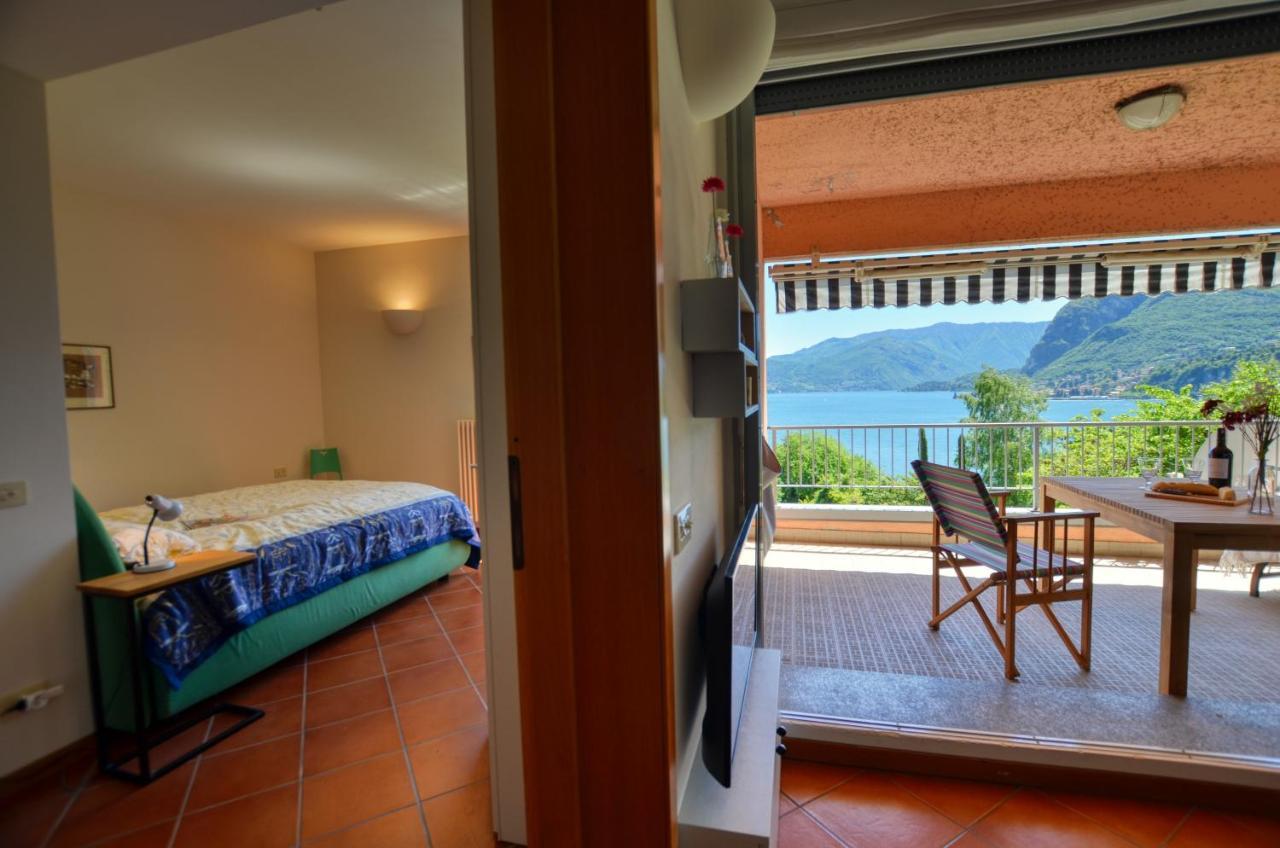 2-Bedroom Lakeview Apartment Bella Gaeta San Siro  Kültér fotó